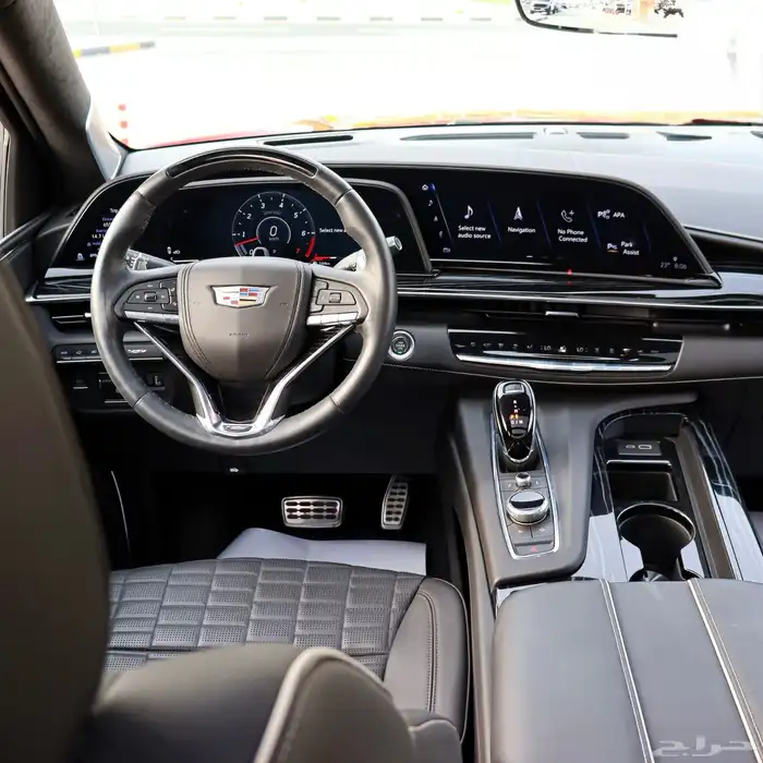 2023 CADILLAC Escalade V ESV REDفي الامارات 6