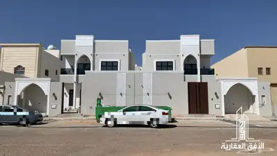 للبيع فلل مودرن فخمه بحي الوادي 0