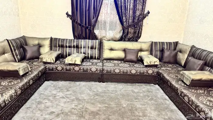 كنب للبيع نضيف لايوجد اي عيب 6