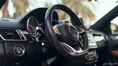 مرسيدس GLE43 2019 ( ممشى قليل ) 24