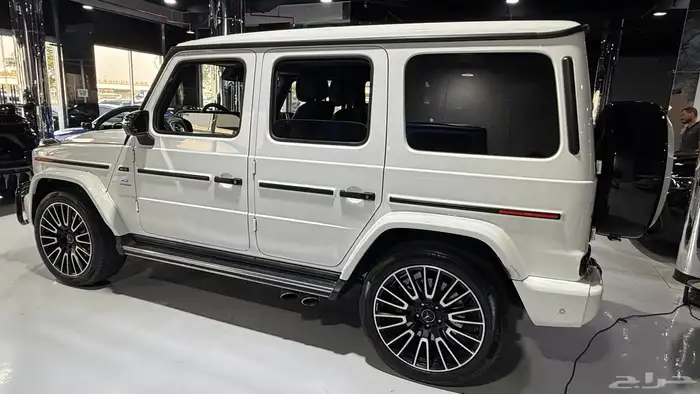 جي كلاس G63نايت باكج موديل 2023 في الامارات 11