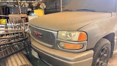 GMC DENALI 6