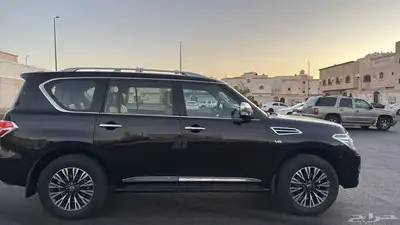 نيسان بلاتنيوم 5