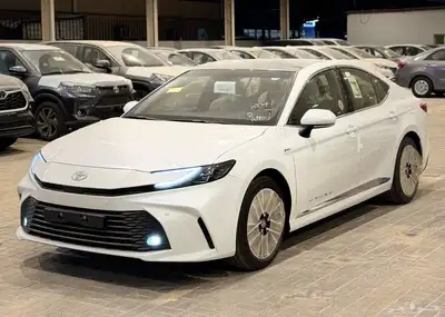 تويوتا كامري LE هايبرد 2025 اصفار ( بأقل سعر ) 0