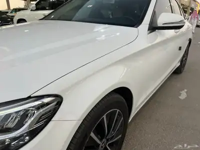 مرسيدس C 200 2020 فل كامل ( داخلي اوف وايت ) 3