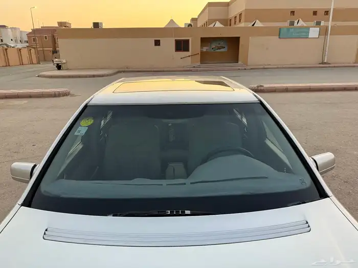 مرسيدس 99 شبه نظيف جدا 14