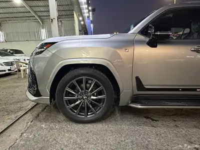 جيب لكزس 600 LX أف سبورت م 2024 سعودي شيه أصفاار 7