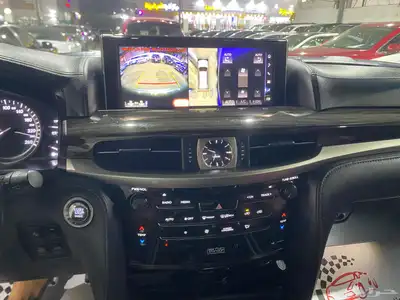 لكزس LX570 مديل2019 29