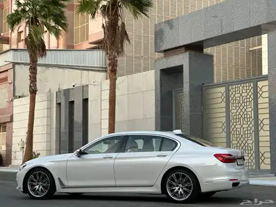 بي ام دبليو 730 قمه في النظافه 2019 18