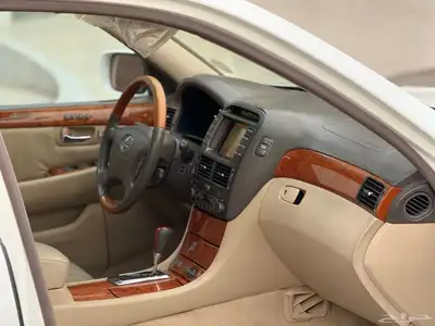 لكزس LS430 شبه جديده مخزنه 2005 40