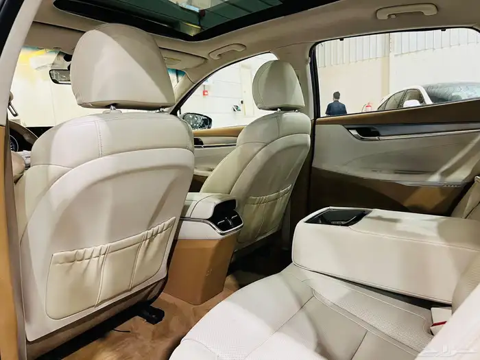 هيونداي ازيرا 2021 V6 نص فل ( بحالة ممتازة ) 8