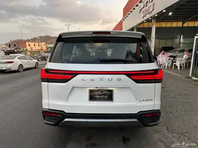 لكزس LX م 2023 بحااله الوكاااله عداد 41 ألف كم 8