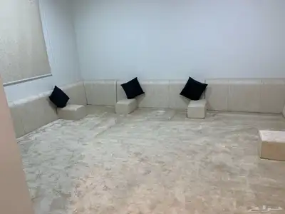 فيلا مؤثثه للايجار عوائل 3