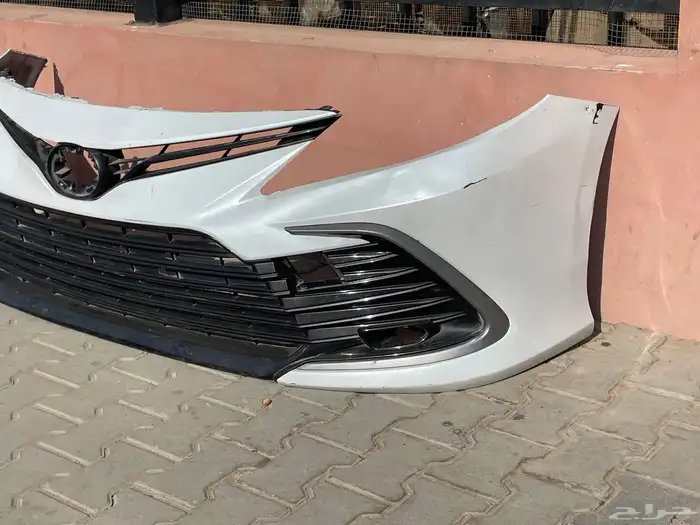 صدام صدامات أمامي كامري 2021-2024 أصلي نظيف 1