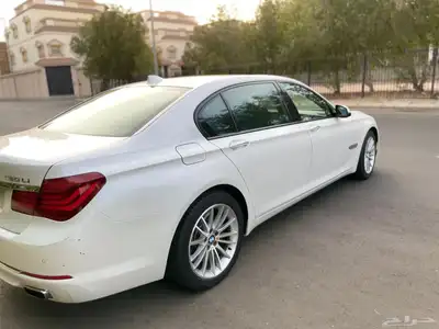 بي ام دبليو   الفئة السابعة   موديل 2013 21
