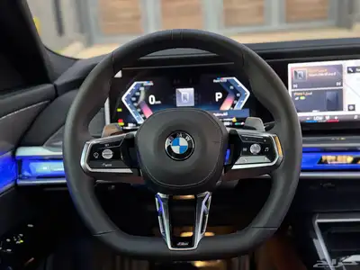 BMW 735 Li 2025 شبة جديد على الضمان KIT M 25