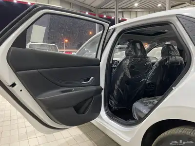 هونداي النترا 2025 كمفورت فتحه سقف وارد الصين(بنزين)1.5L 25