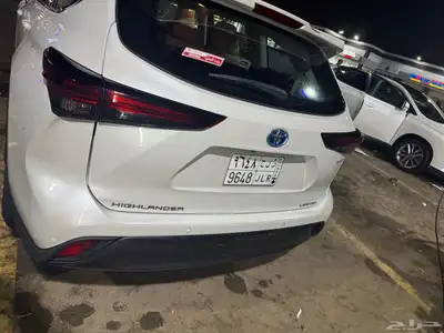 هايلاندر 2024 فل كامل ابيض نظيف 3