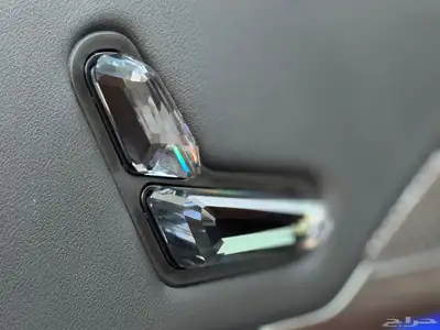 BMW 735 Li 2025 شبة جديد على الضمان KIT M 30