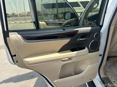 جيب لكزس 2021 LX570 - ممشى قليل بحالة الوكالة .. 35
