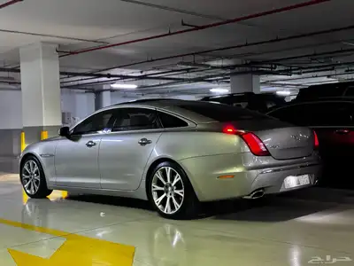 2012 Jaguar XJL 1