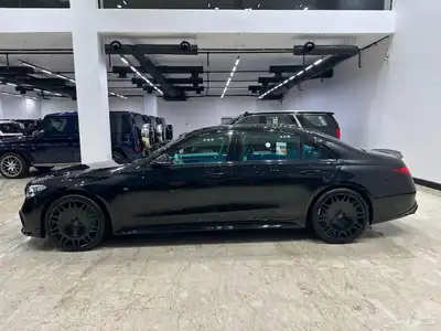 S BRABUS 2022 Saudi 6