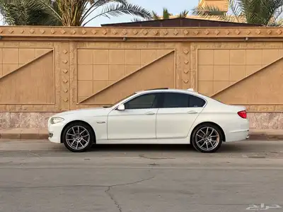 بي ام دبليو 2012 فل كامل نظيف للبيع 3