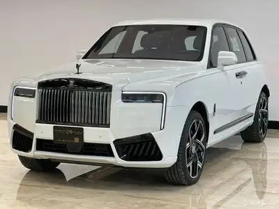 Rolls Royce Cullinan 2025 black badge 1