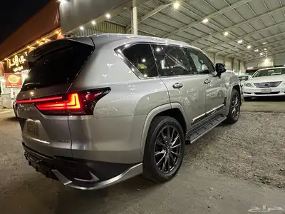 جيب لكزس 600 LX أف سبورت م 2024 سعودي شيه أصفاار 32