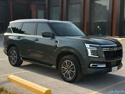 للبيع نيسان باترول موديل 2025 ماشي 4400 كم 11