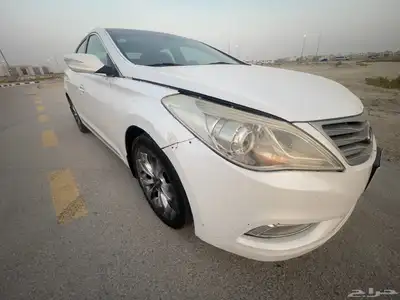 سياره ازيرا 2012 للبيع 10