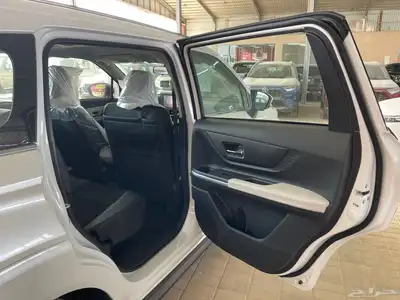 تويوتا فيلوز2025GLX سعودي 7مقاعد(بنزين)1.5L 21