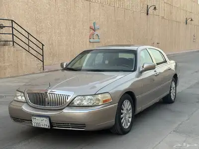 لينكولن تاون كار 2007 0