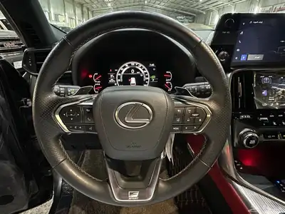 جيب لكزس 600 LX أف سبورت م 2024 سعودي شيه أصفاار 55