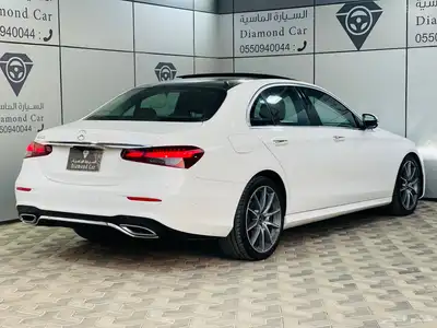 مرسيدس E200 موديل 2021 5