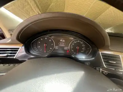 AUDI A8L 5