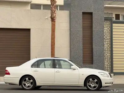 لكزس LS430 شبه جديده مخزنه 2005 12