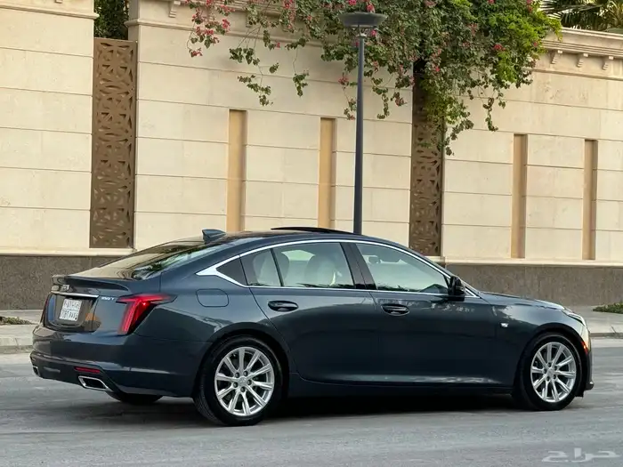 كاديلاك CT5 موديل 2020 فل كامل تشيكات وكاله 18
