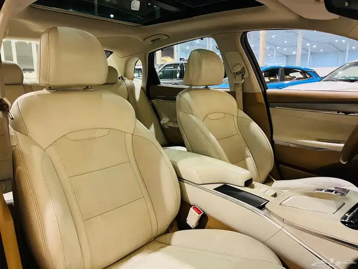 هيونداي ازيرا 2021 V6 نص فل ( بحالة ممتازة ) 4
