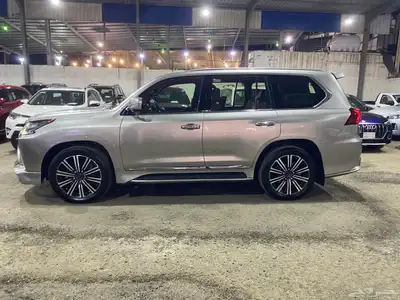 لكزس LX570 مديل2019 9