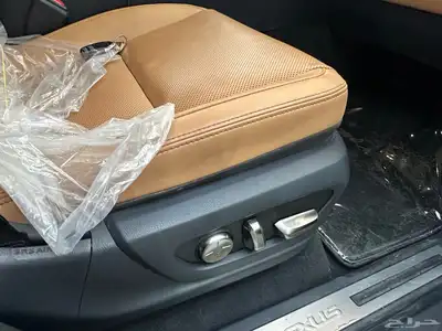 لكزس LX م 2023 بحااله الوكاااله عداد 41 ألف كم 32