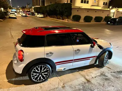 Mini countryman JCW2014 نظيفة جدا 3