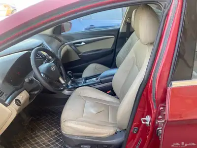 هيوندايi40-2016بحالةممتازةماشي205ألف سوم24500 3