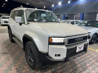 برادو TXL2 بنزين 2025 جديد 2