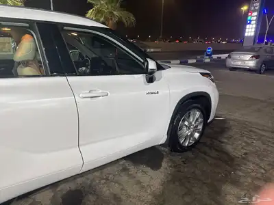 هايلاندر 2024 فل كامل ابيض نظيف 4
