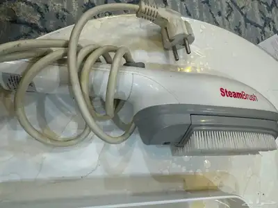مكواه بخار صغيره للسفر جديده جدا لم تستخدم ع السوم 2