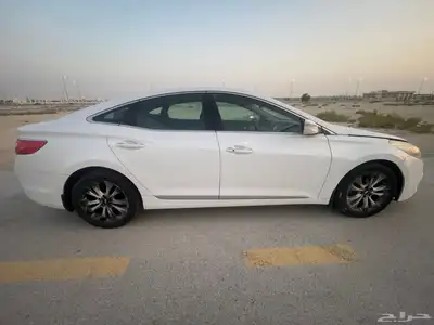 سياره ازيرا 2012 للبيع 7