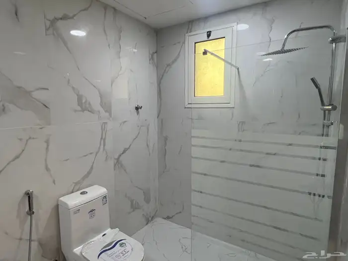 للبيع فيلا سكنية في حي البحر الخبر 9