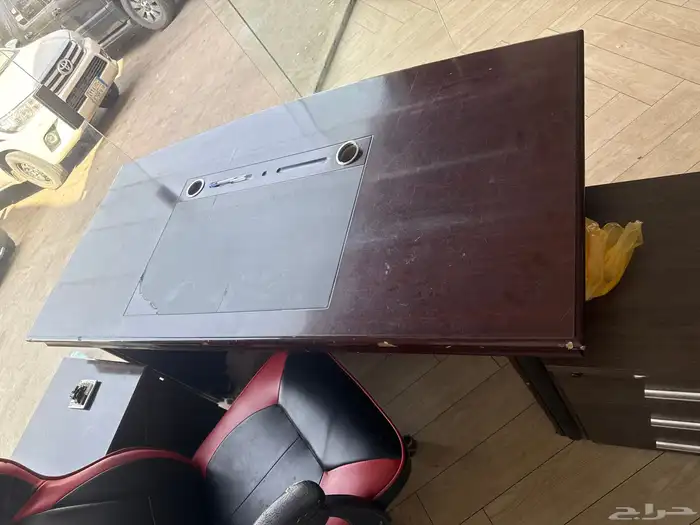 طاولة مكتب للبيع 1