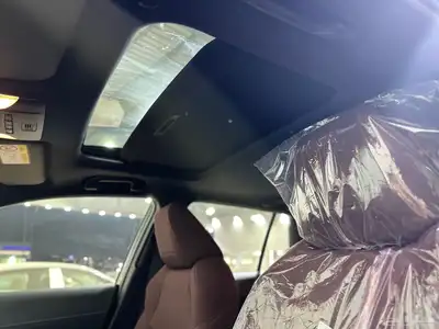 تويوتا كورولا كروس xle م 2025 9
